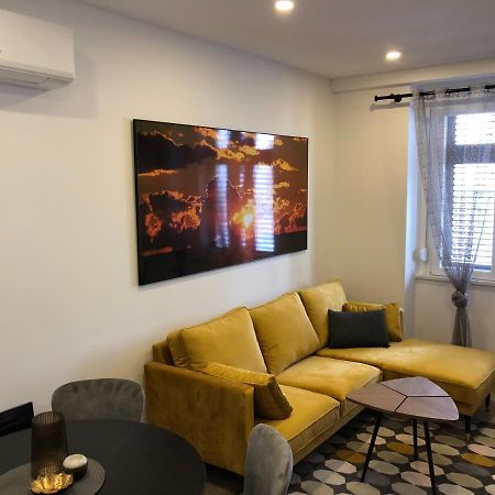 Apartment Mak With Free Parking Pula Exterior foto