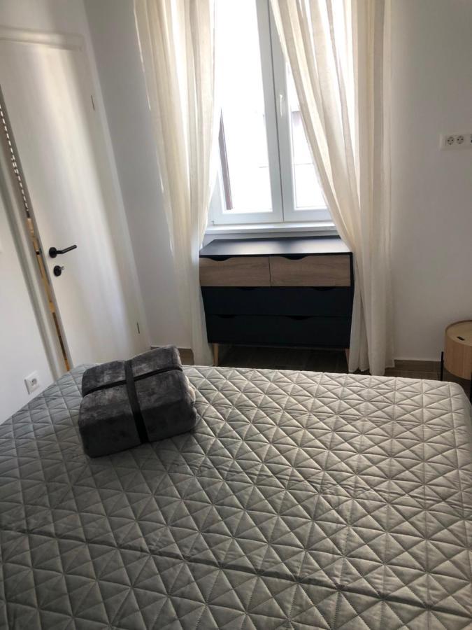 Apartment Mak With Free Parking Pula Exterior foto